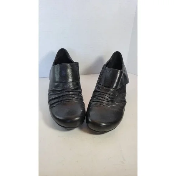 BareTraps Shoes Bare Traps Womens Black Slip On Ankle Boots